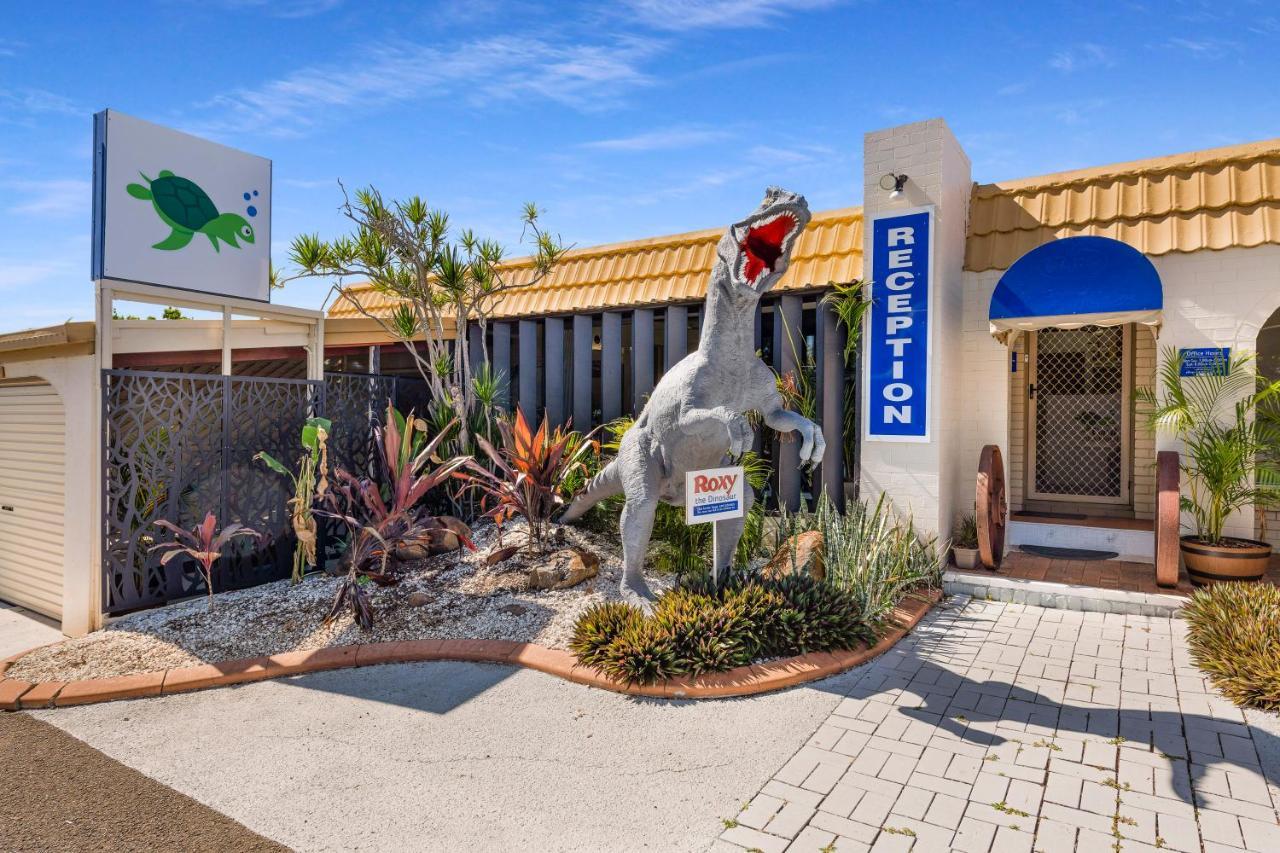 Bundaberg Coral Villa Motor Inn Bagian luar foto