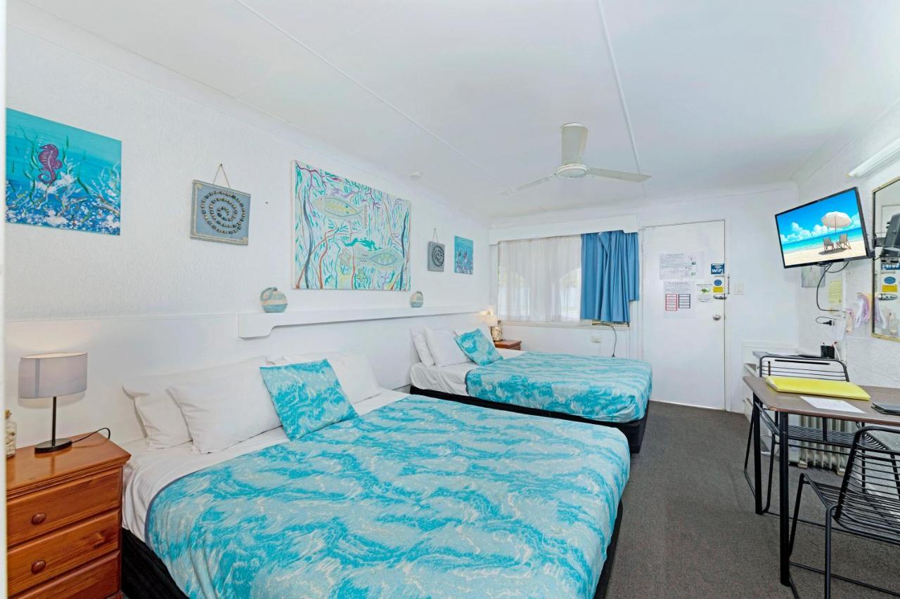 Bundaberg Coral Villa Motor Inn Bagian luar foto