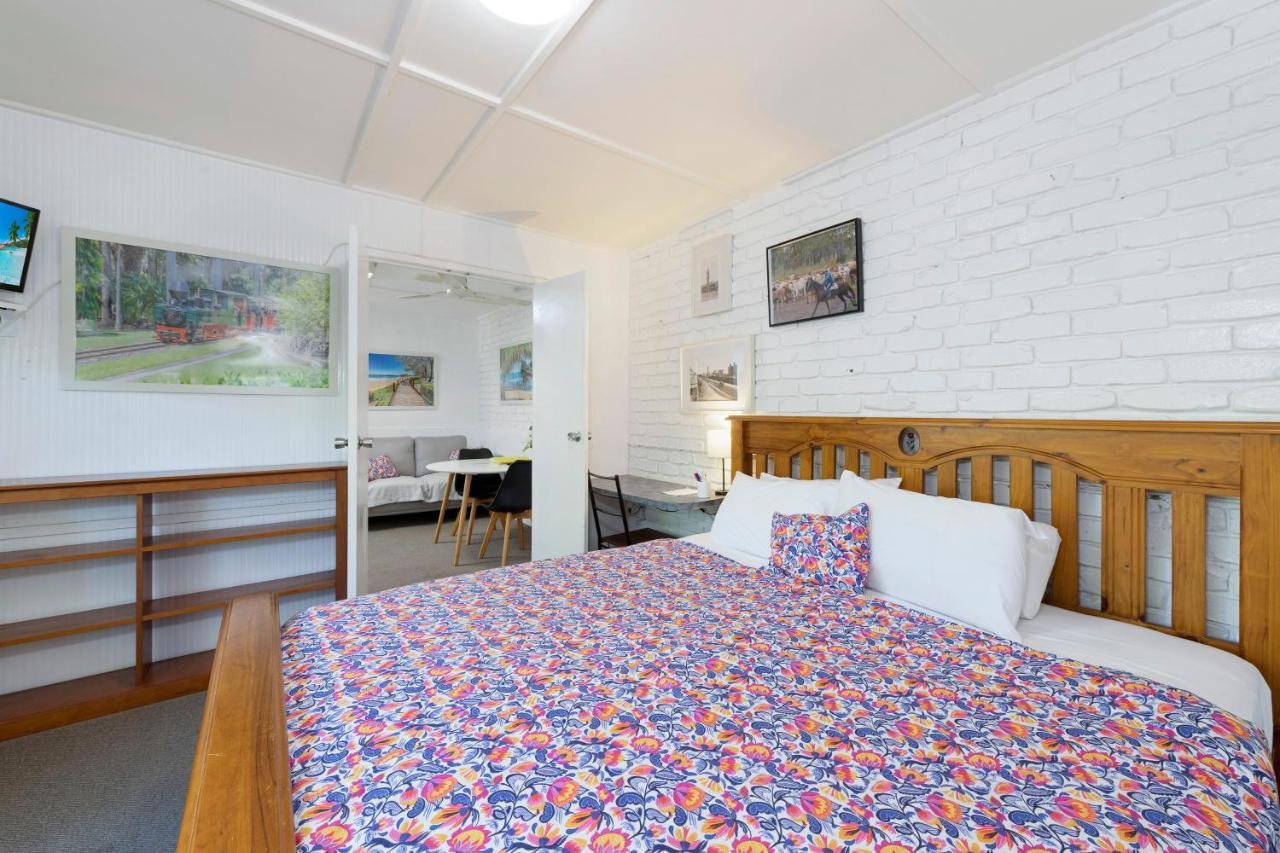 Bundaberg Coral Villa Motor Inn Bagian luar foto