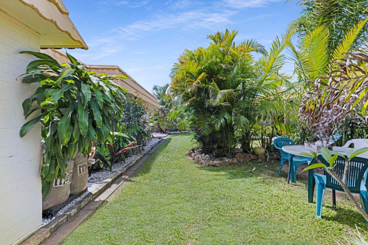 Bundaberg Coral Villa Motor Inn Bagian luar foto