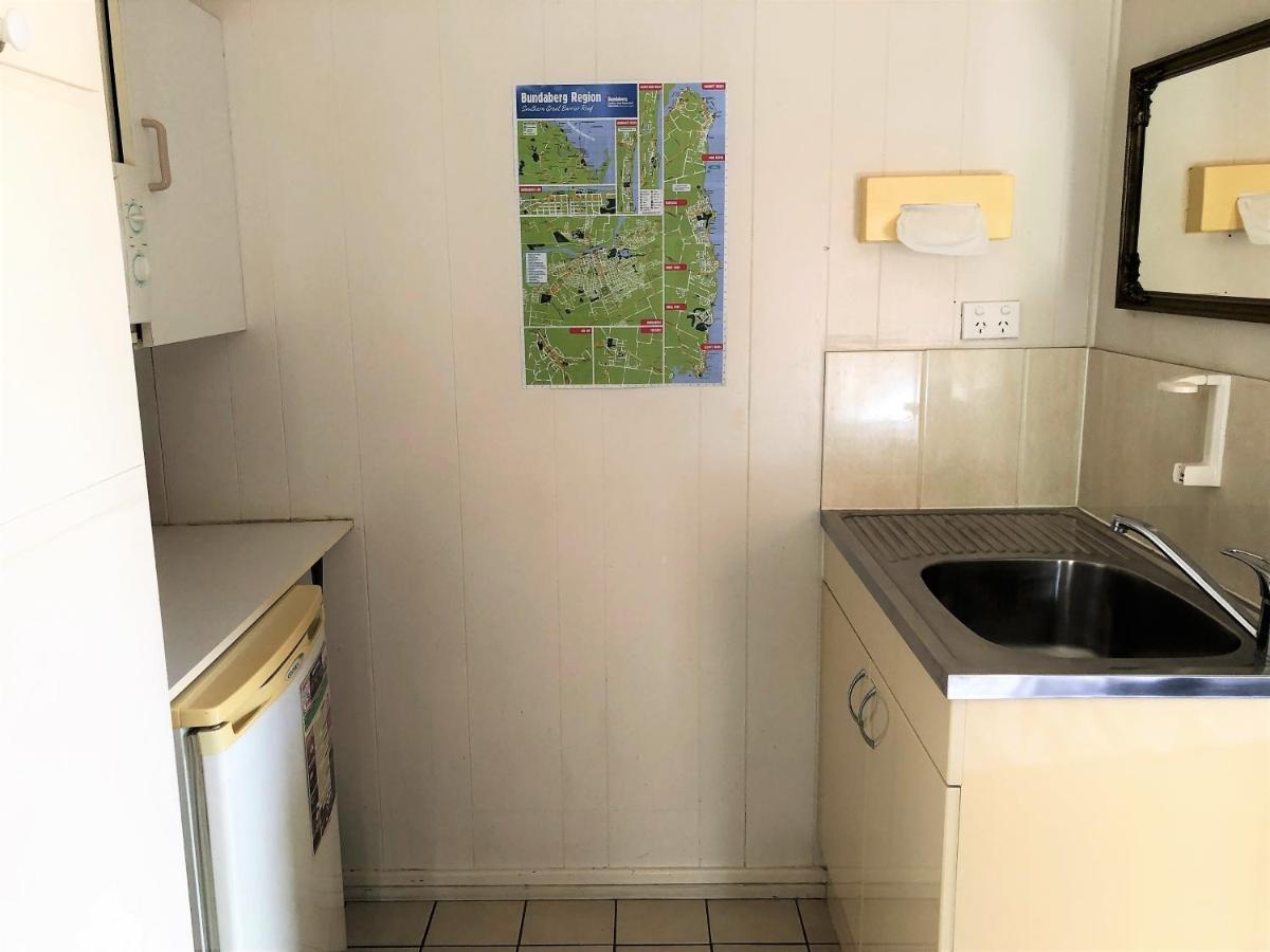 Bundaberg Coral Villa Motor Inn Bagian luar foto