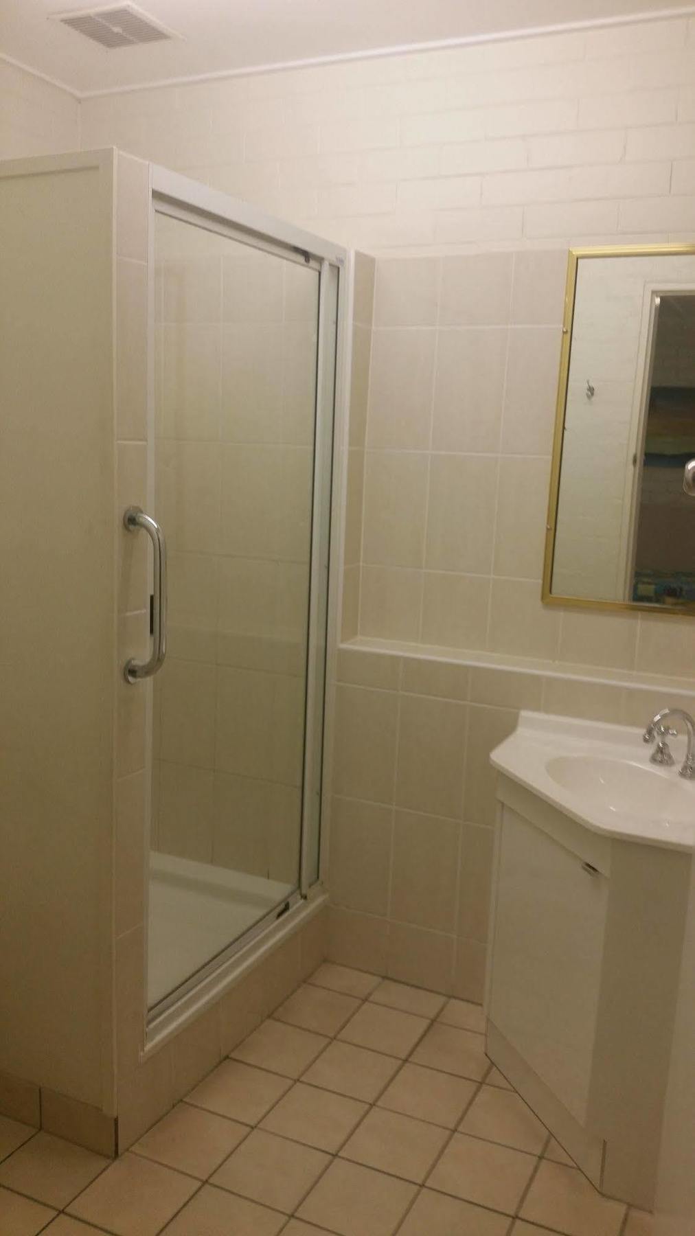 Bundaberg Coral Villa Motor Inn Bagian luar foto