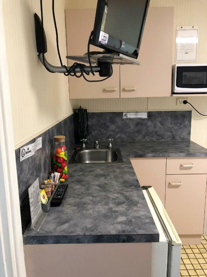 Bundaberg Coral Villa Motor Inn Bagian luar foto